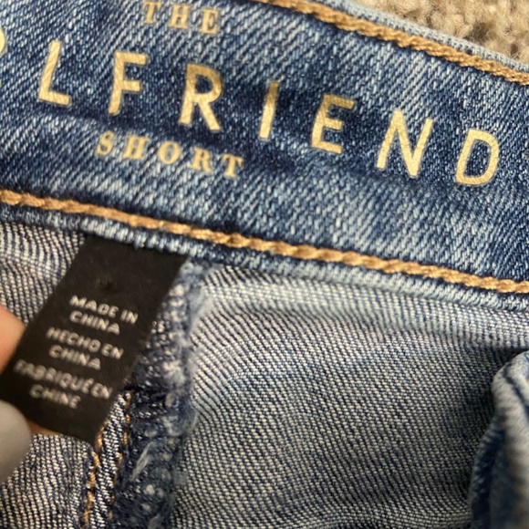 White House Black Market The girlfriend Distressed Jean short Size 8 - Picture 2 of 8